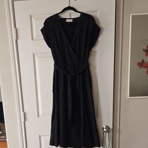 Universal Thread Black Midi Dress